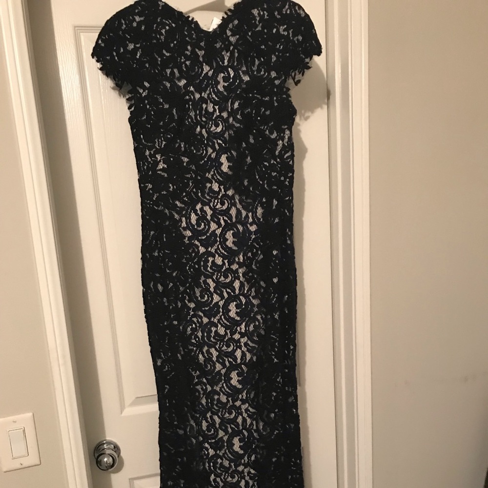 Tadashi Shoji floor length evening gown